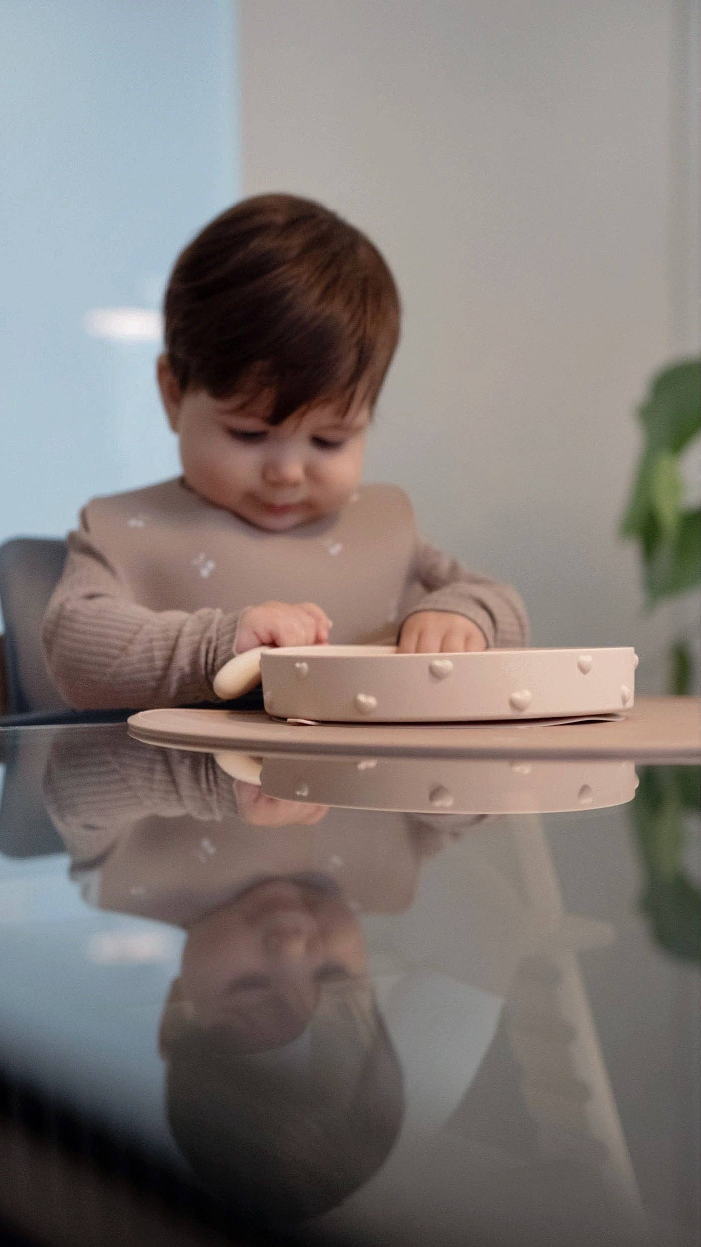 Prato com ventosa (creme)